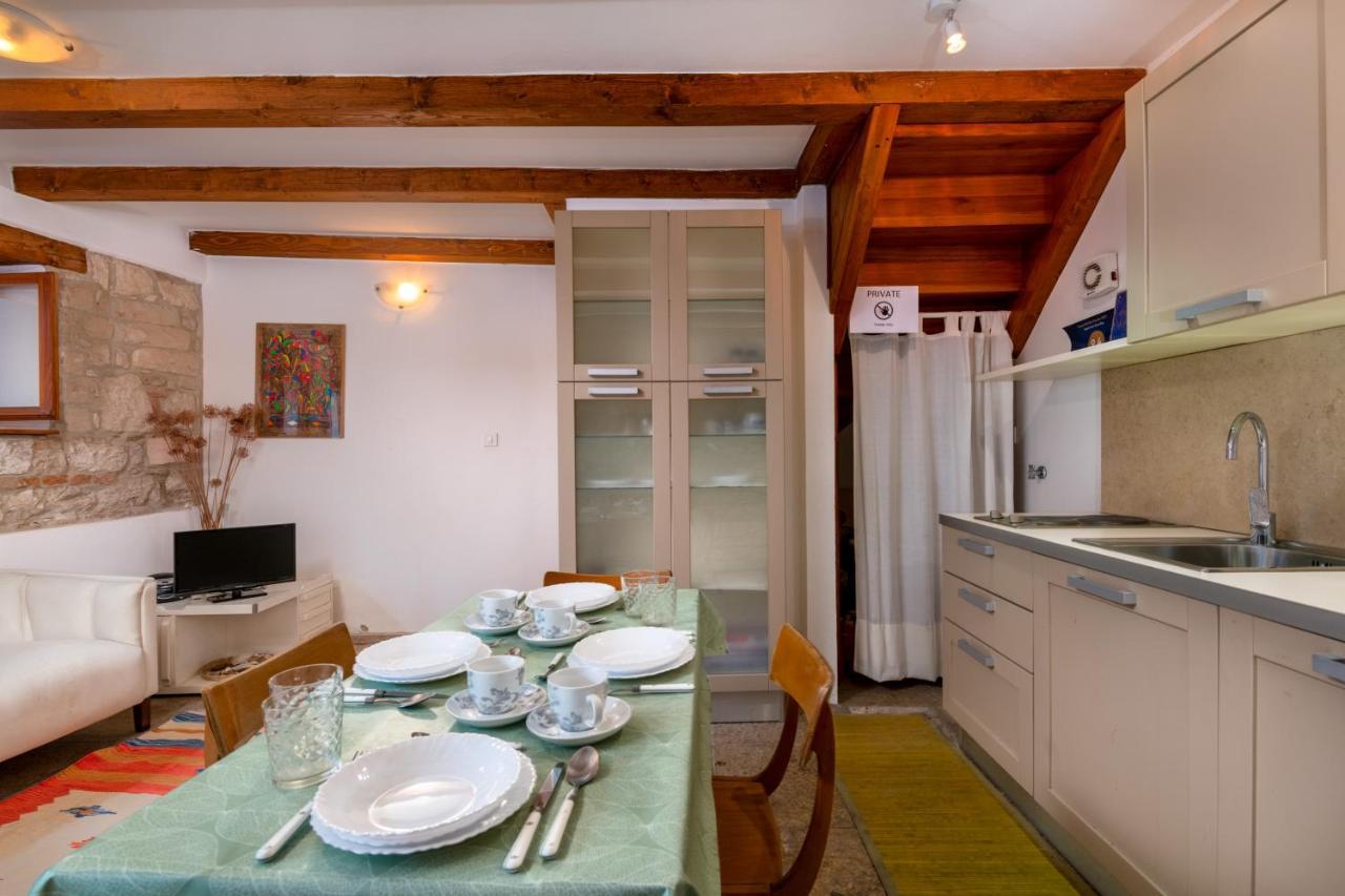 Apartment Blue Bay Free Parking 罗维尼 外观 照片